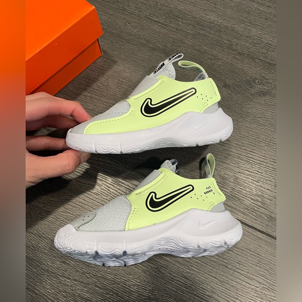 Nike Flex Runner 3 "Pure Platinum/Barely Volt/Black" for toddler